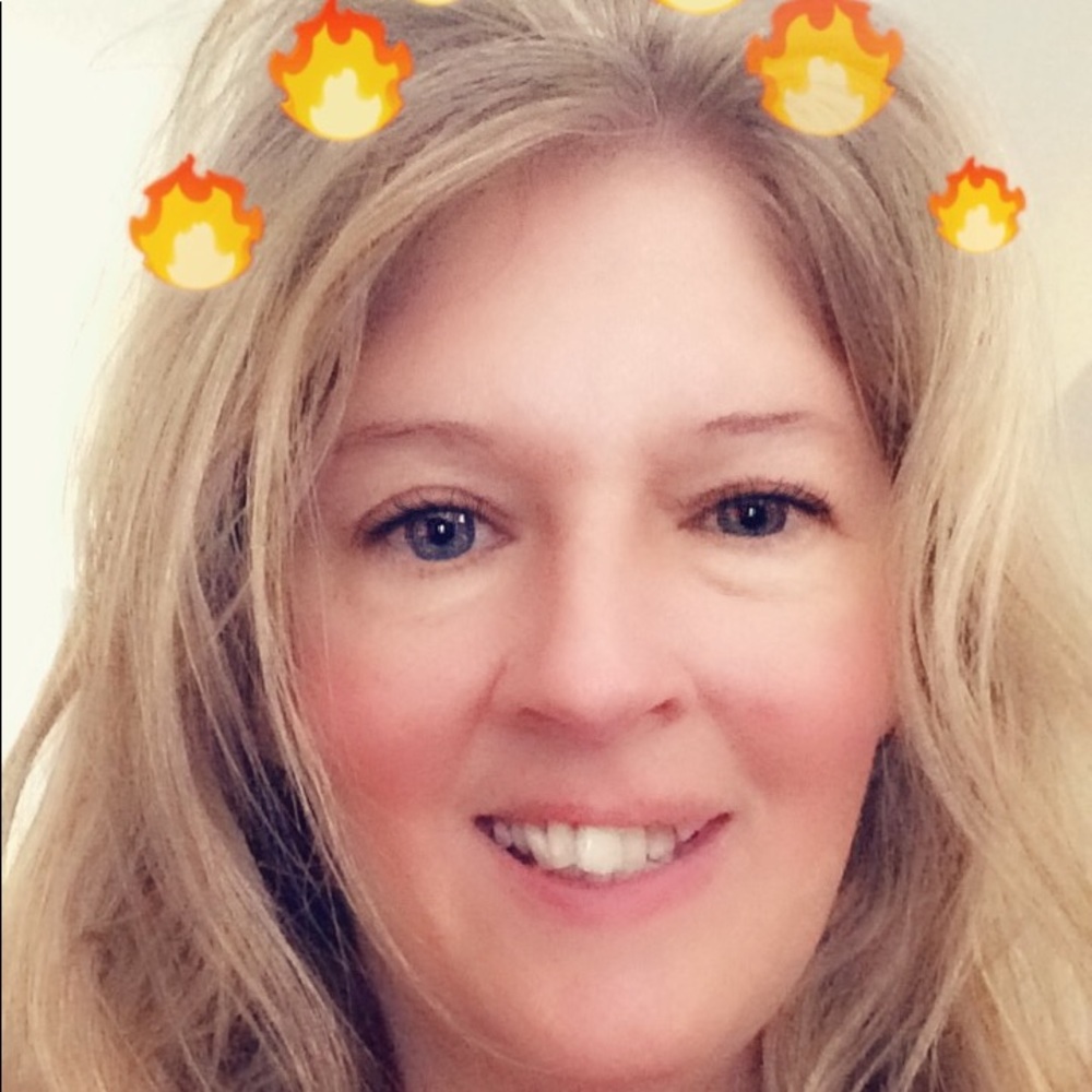 Meet your Posher, Chrissy